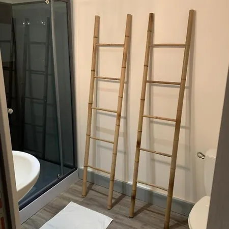 Pensión Chez Nous